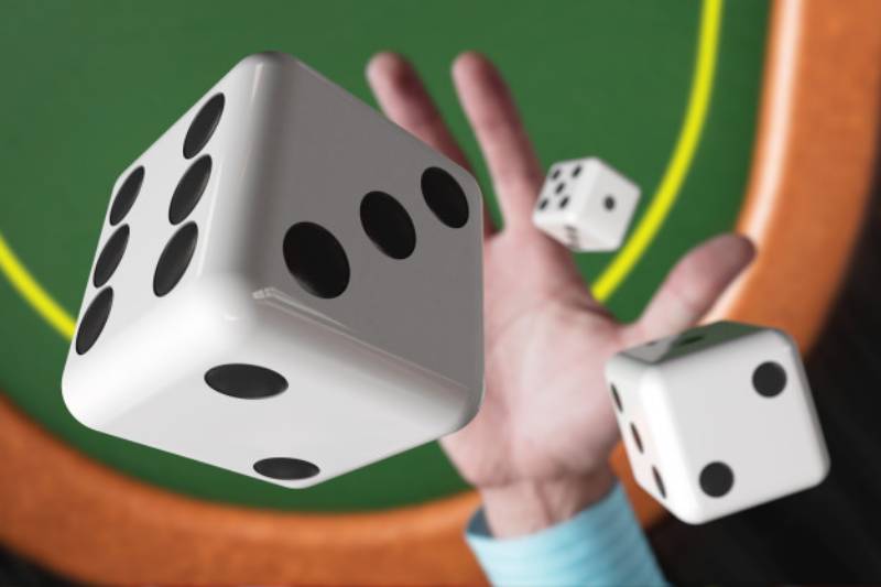 Đánh cầu gãy tài xỉu đòi hỏi người chơi phải có sự nhạy bén và quyết đoán